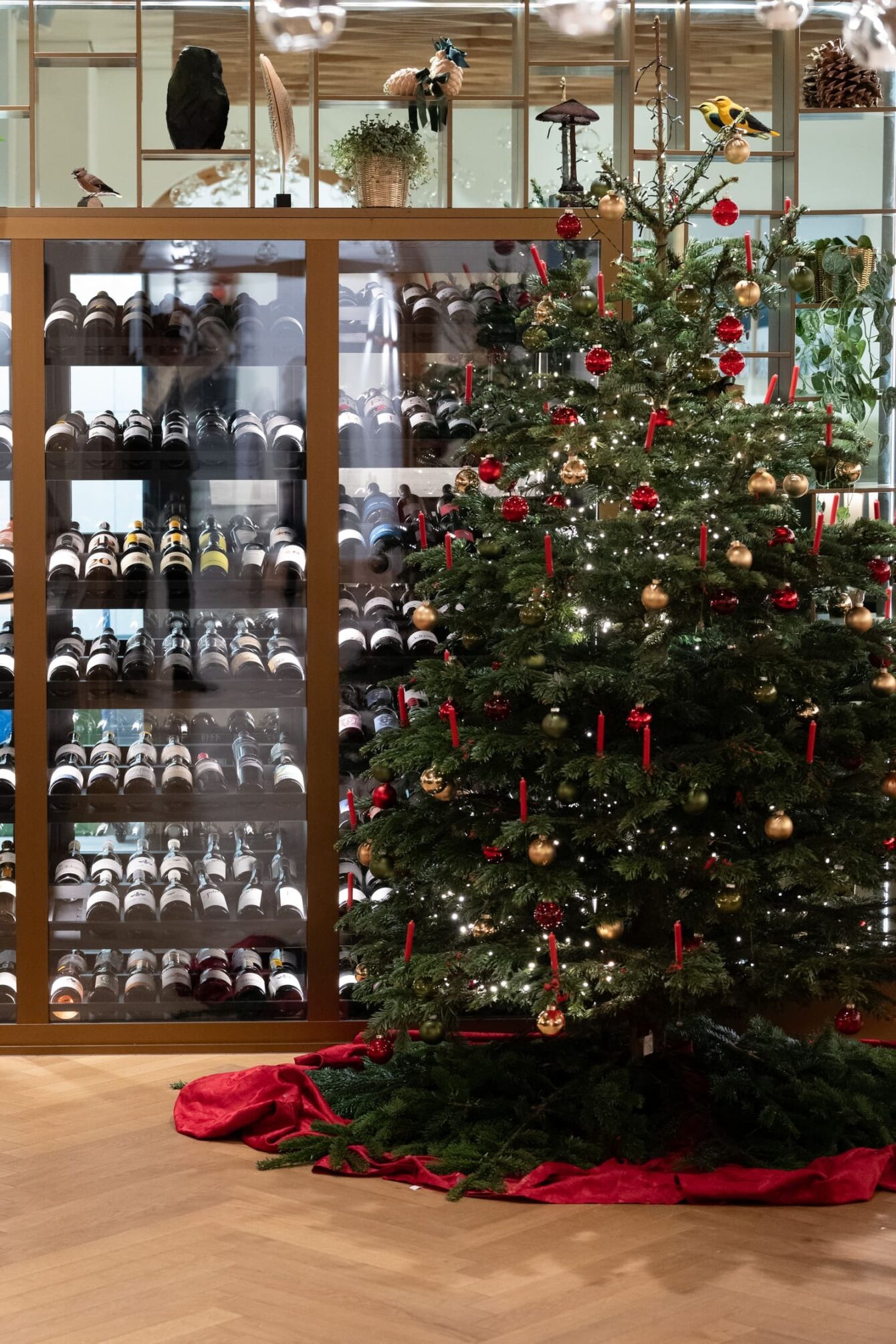 Parkhotel Margna Sils Weihnachtsbaum Wein